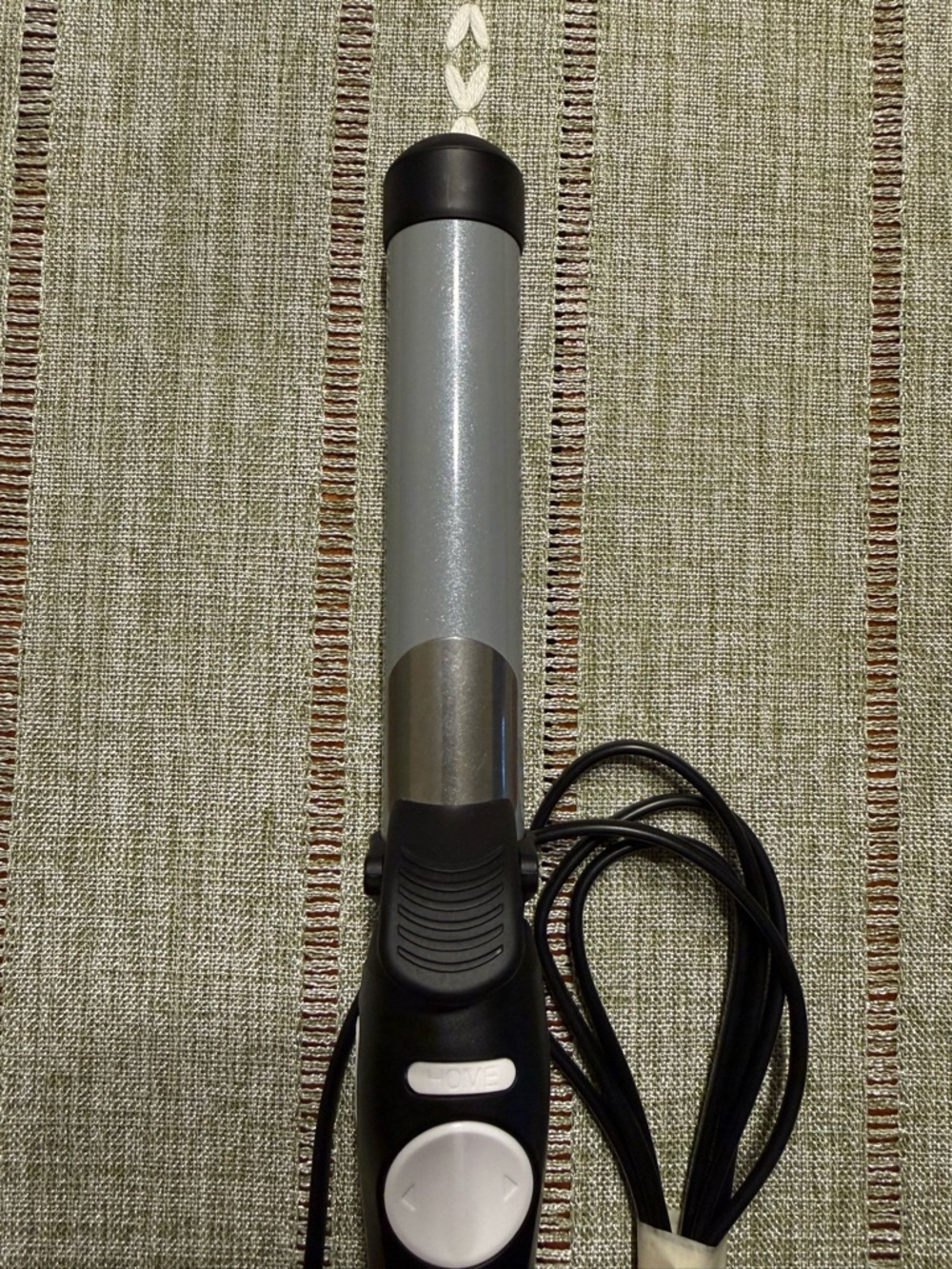 Beachwaver Co. S1.25 Inch Black Ceramic Auto Rotating Curling Hot Iron - No Box - Picture 6 of 7